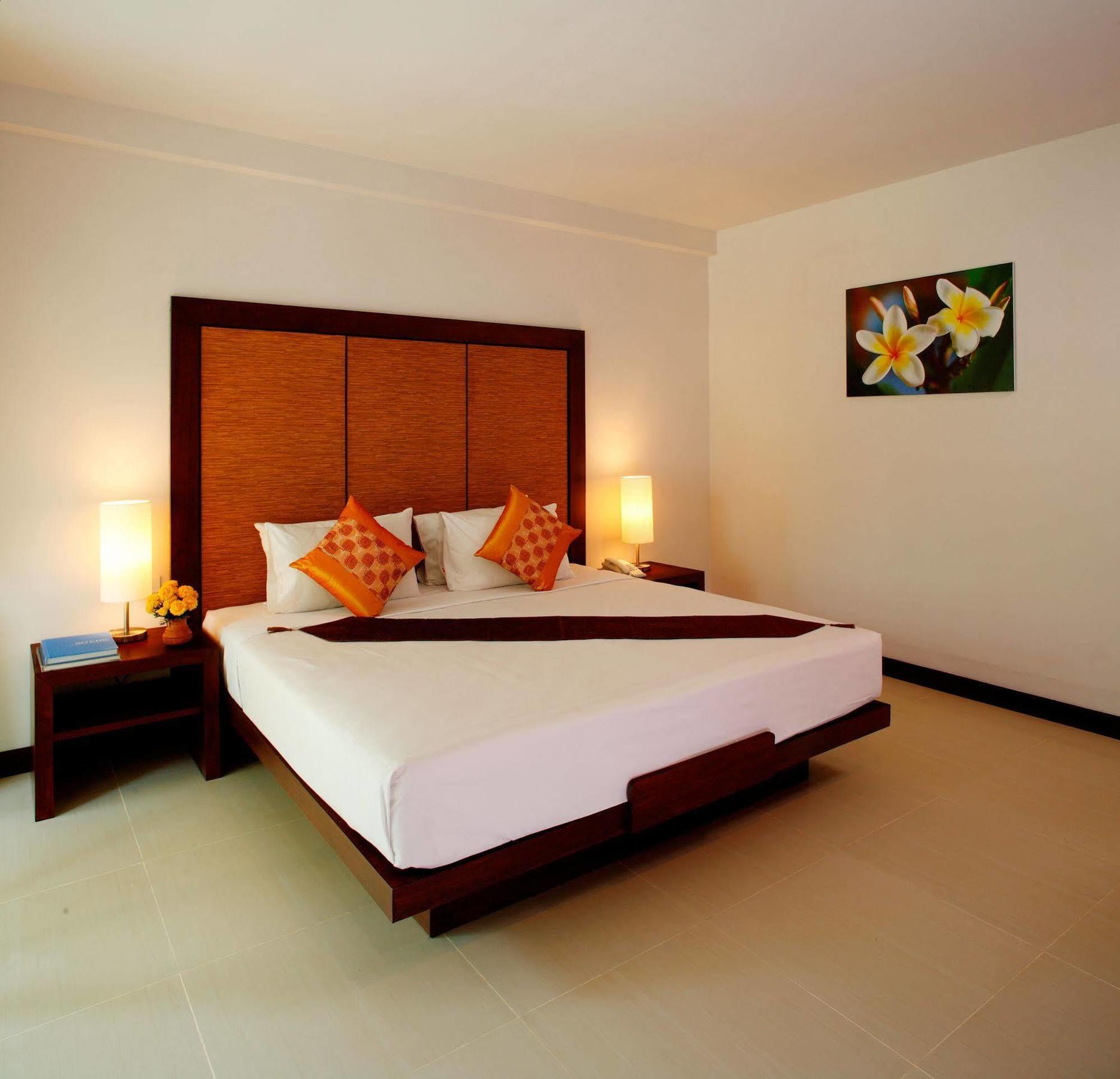 Hotel Adema Boutique Karon