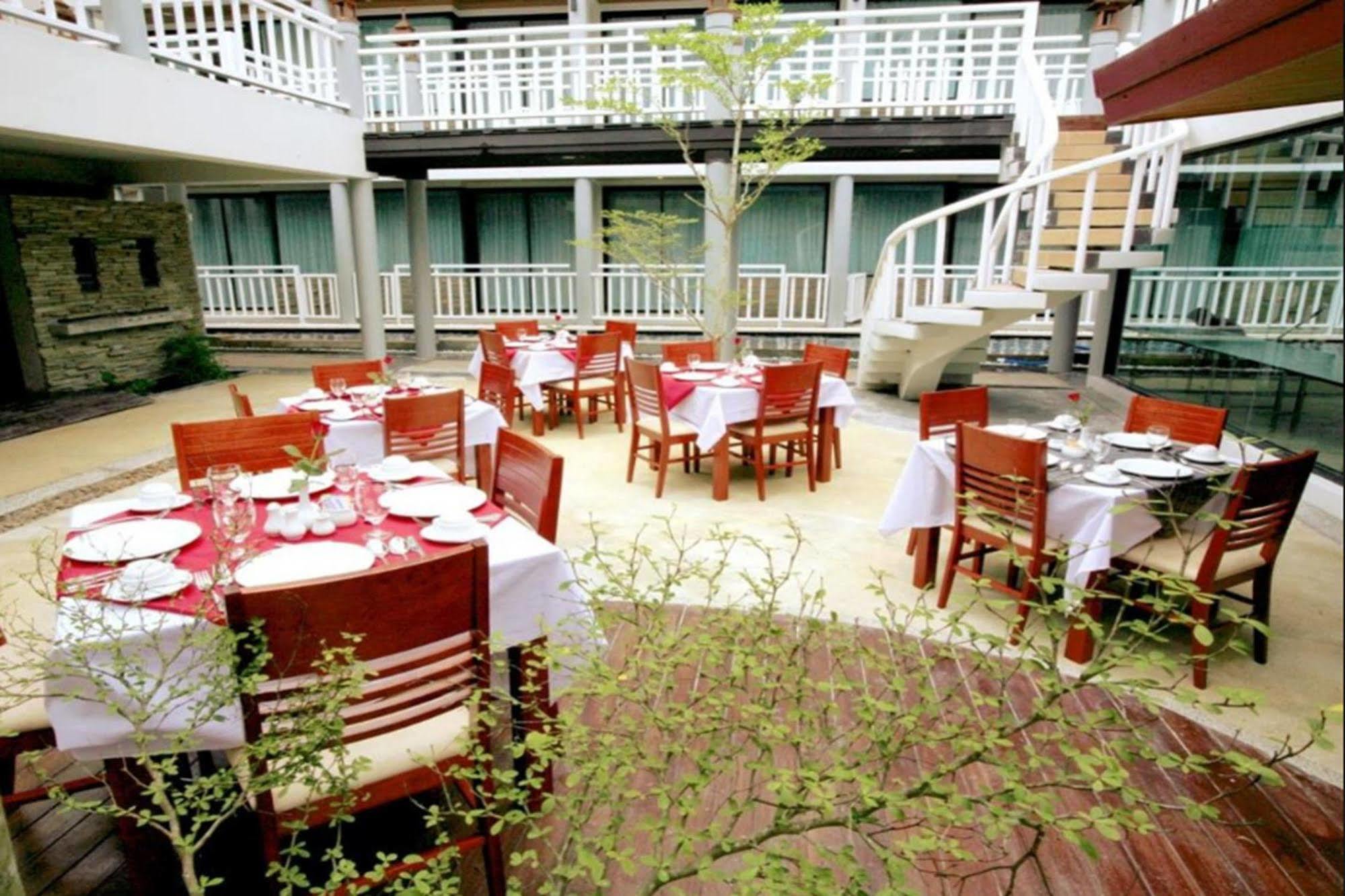 Hotel Honey Resort, 3*