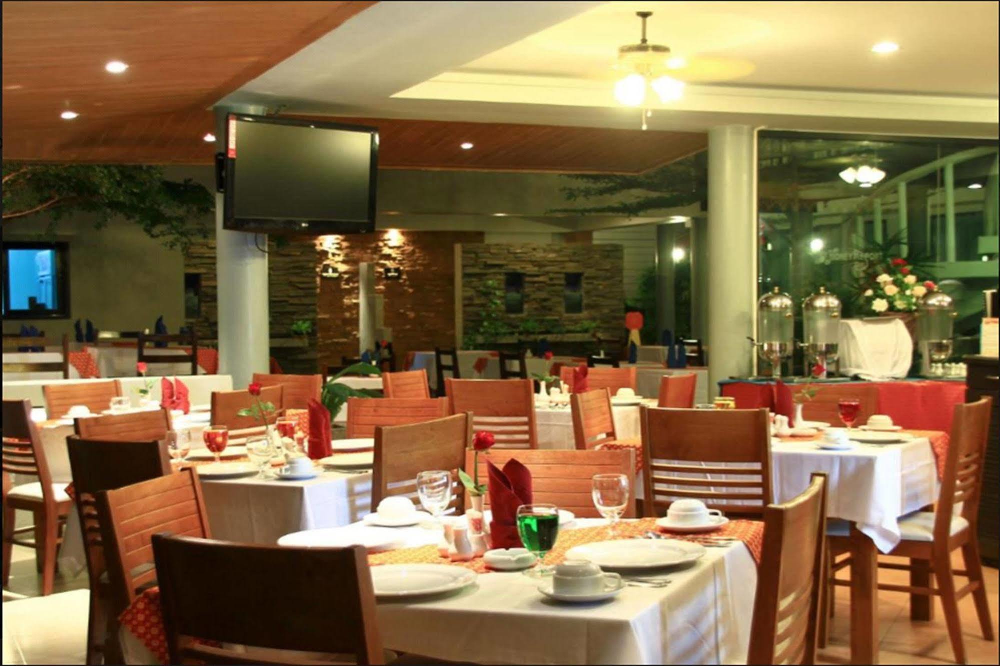 Honey Resort, Kata Beach (Phuket)