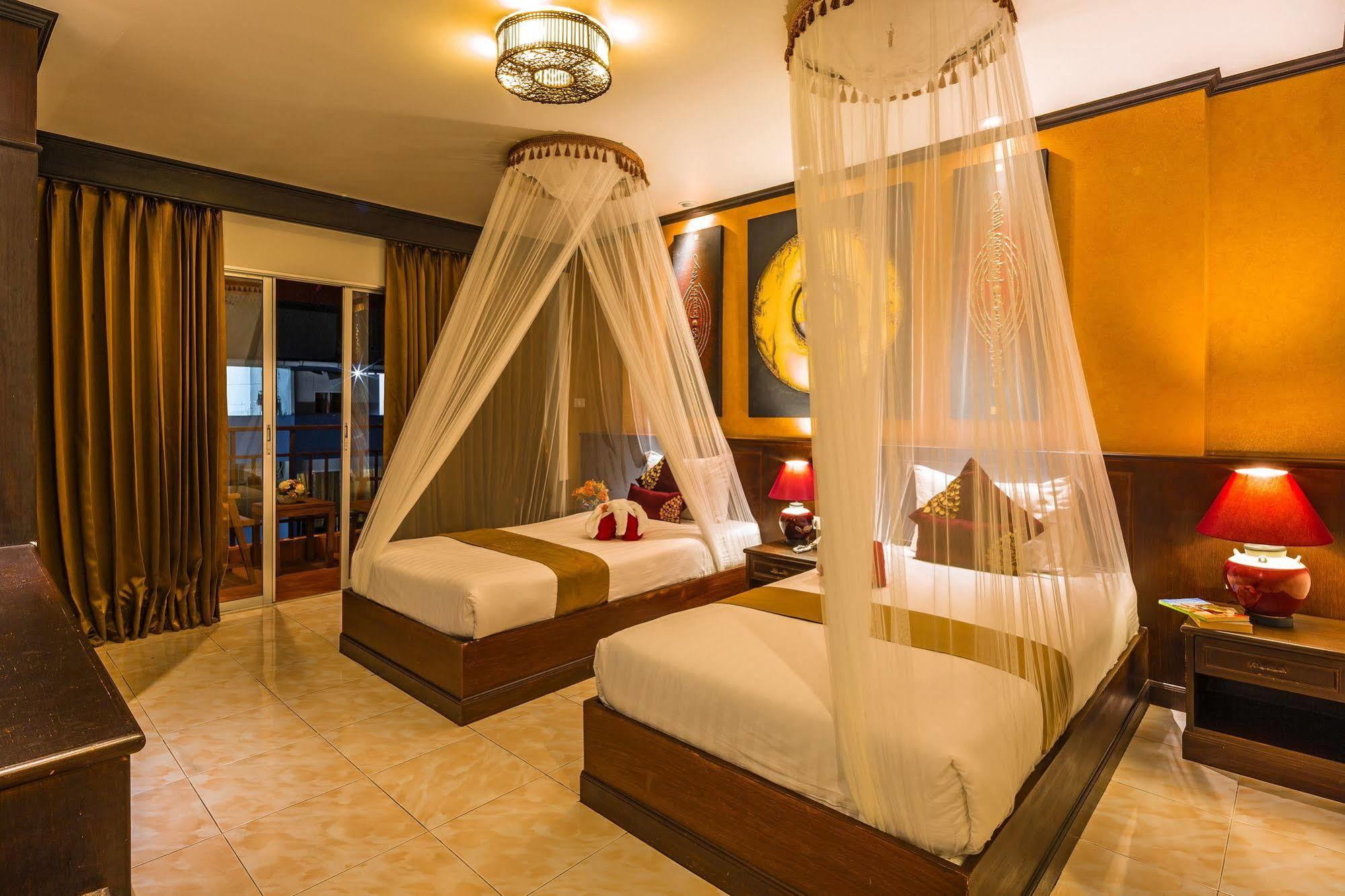 Tanawan Phuket 3* Patong