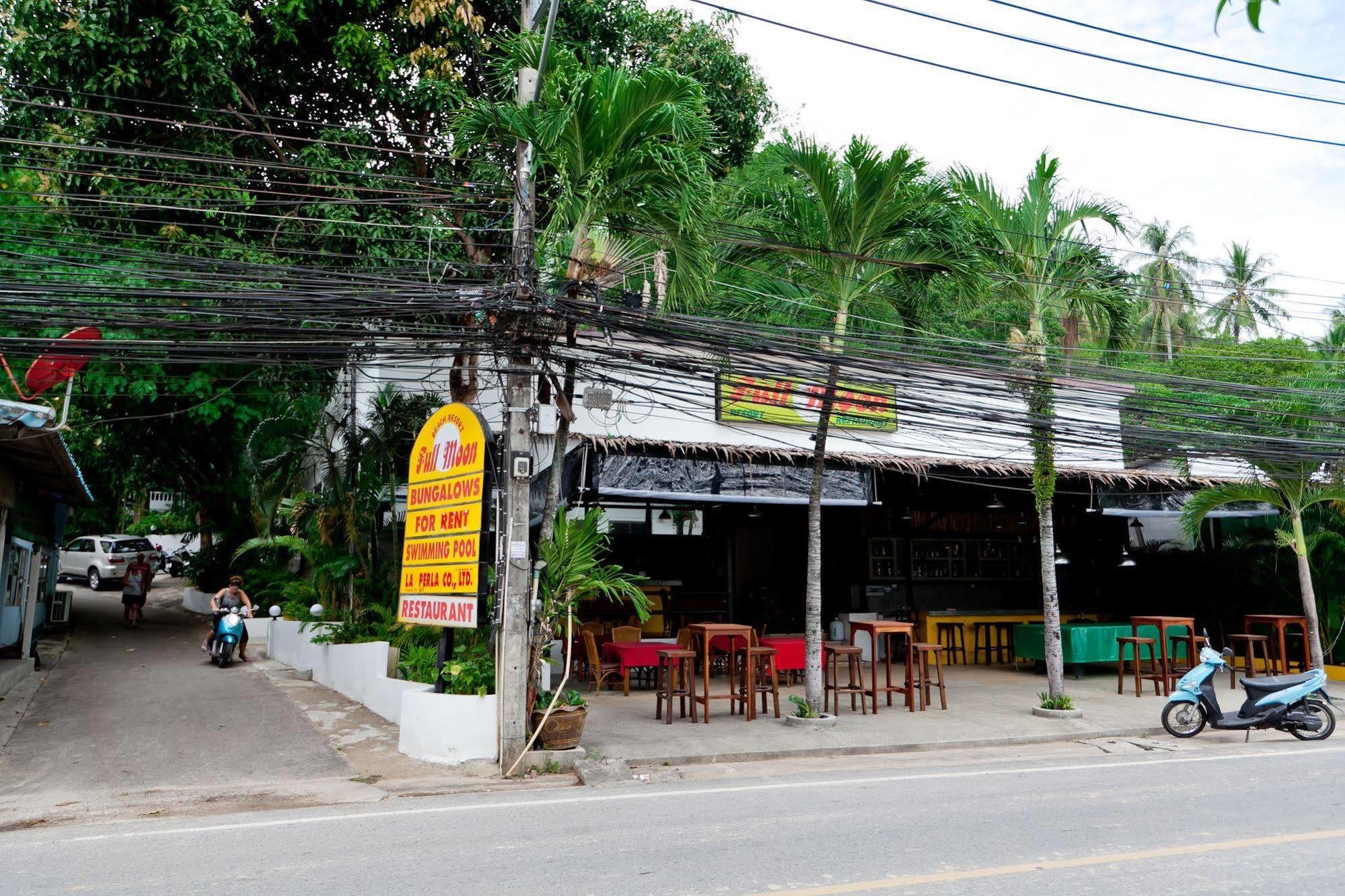 Fullmoon Beach Karon