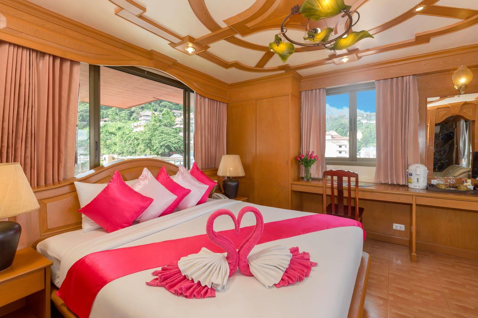 Chang Hotel 3*