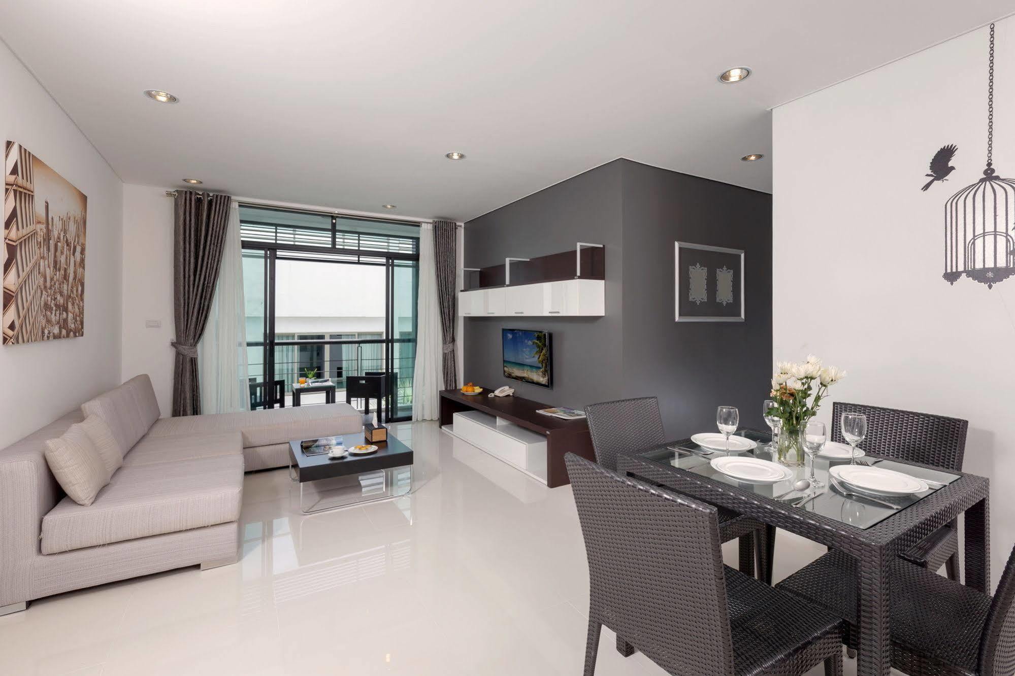 Private Pool Kamala Regent By Ppf
