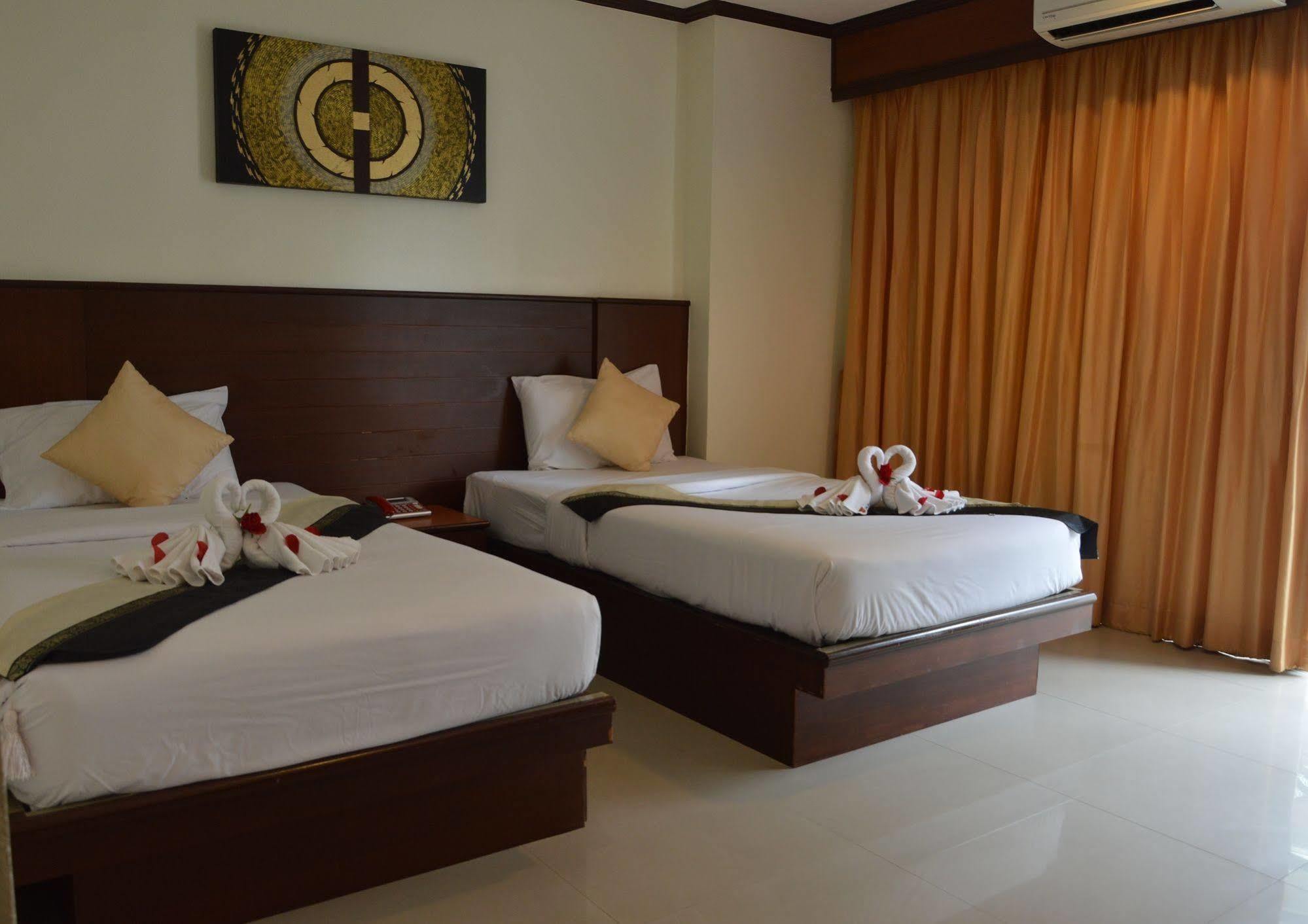 Hotel Sharaya Patong