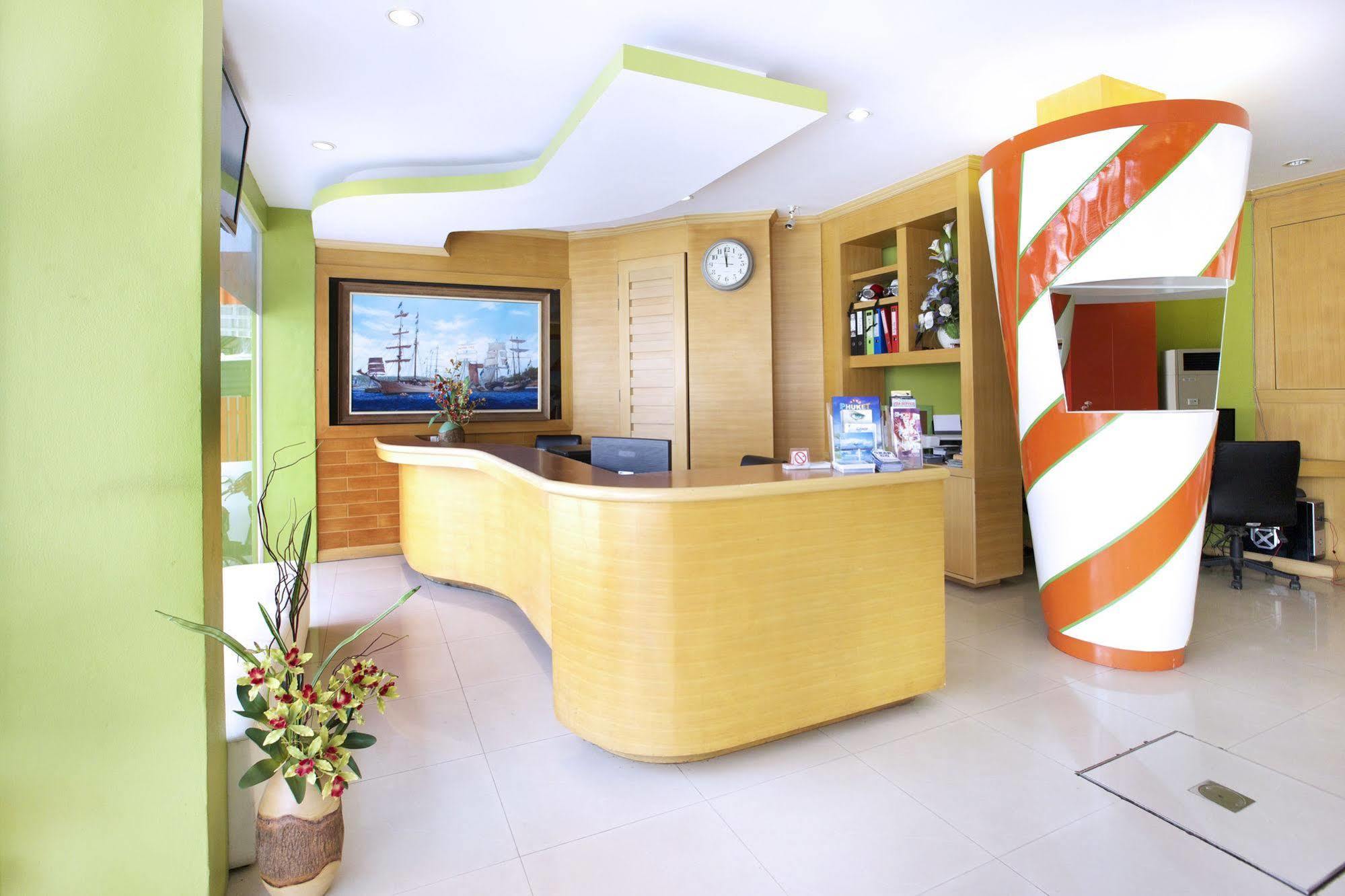 Eyes Hotel 3*