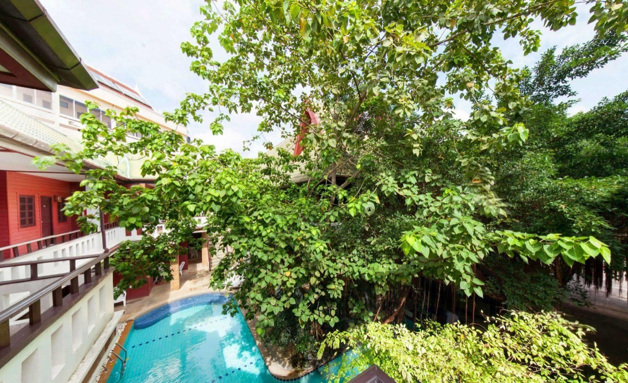 Hotel Jang 3*