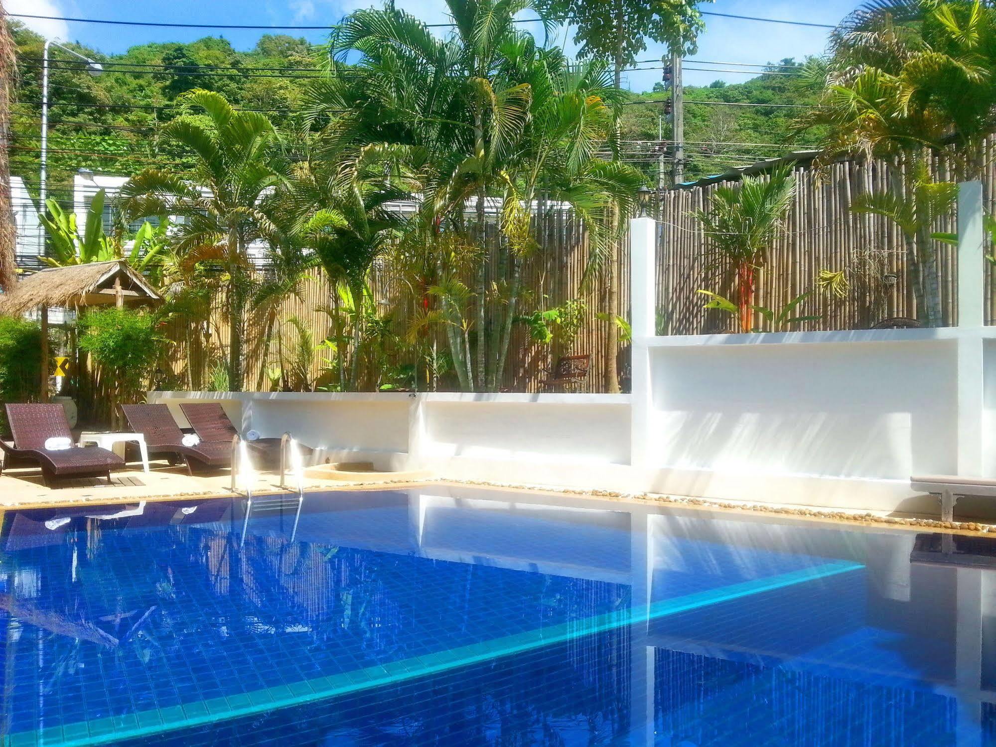 Karon Pool Hotel Phuket