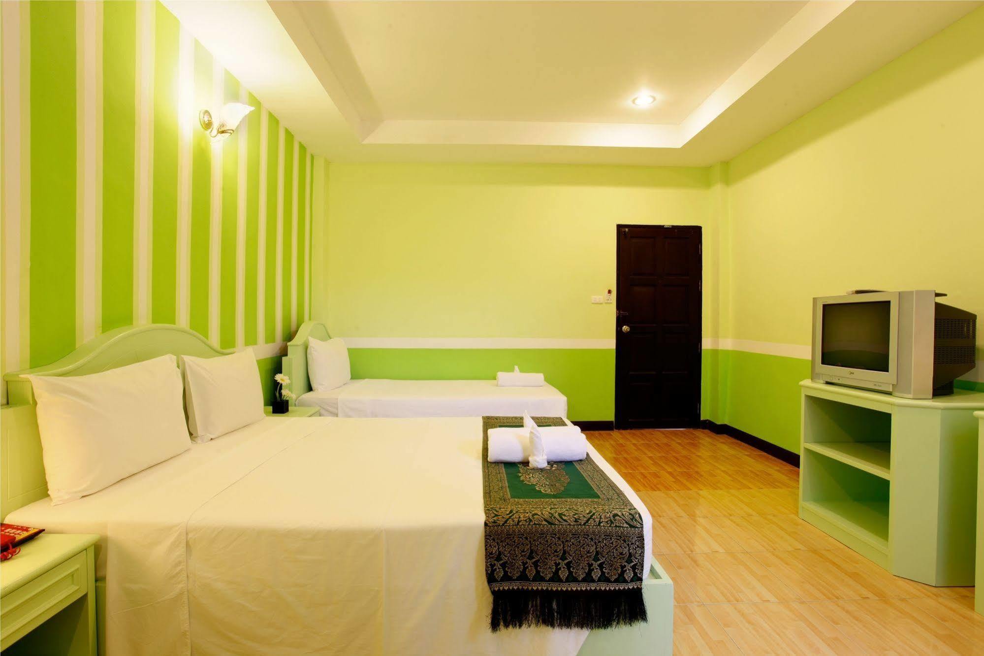 Amici Miei Guest house Phuket