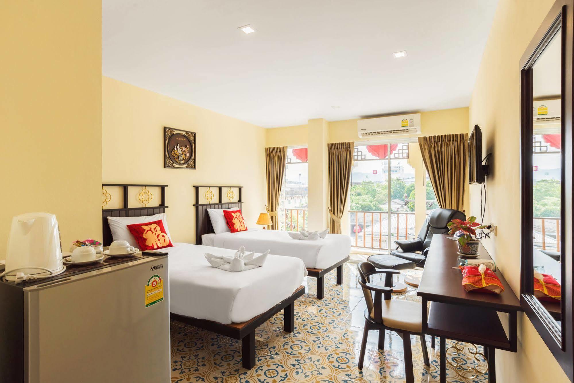 Hotel Le Hua 3*