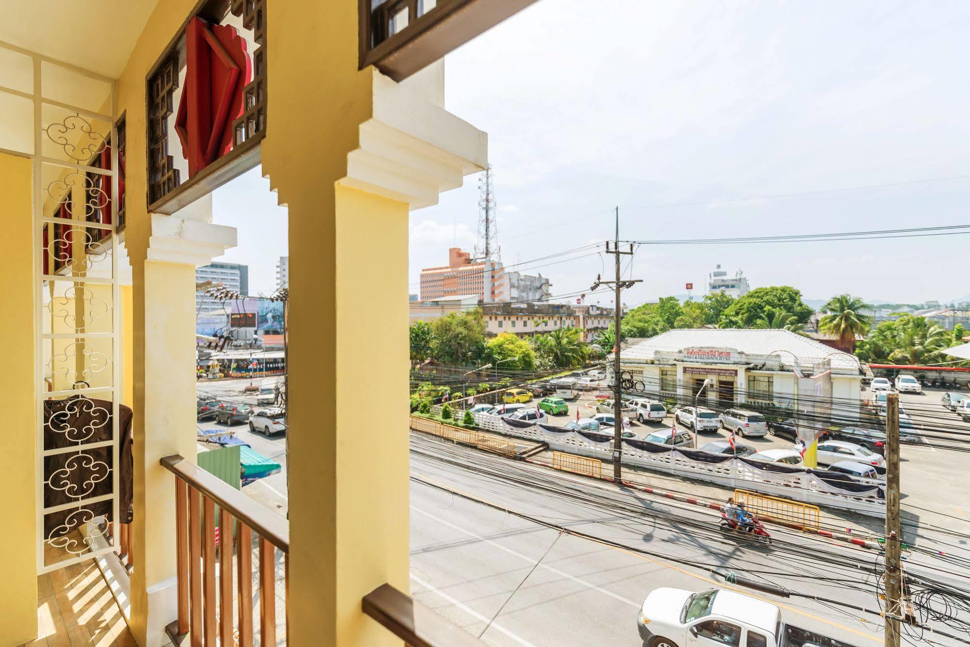 Le Hua Phuket