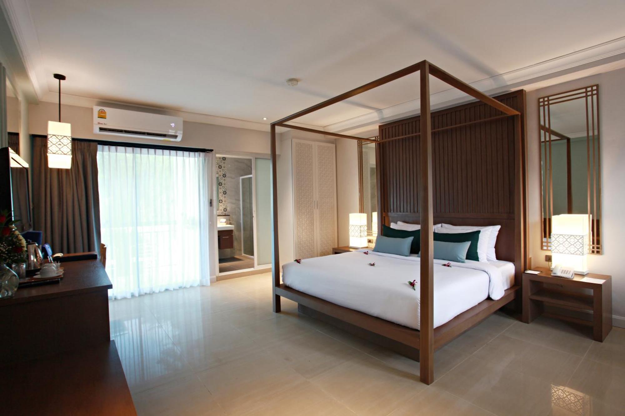 Adema Boutique 3*