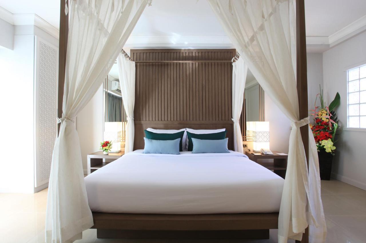 Adema Boutique Hotel 3*