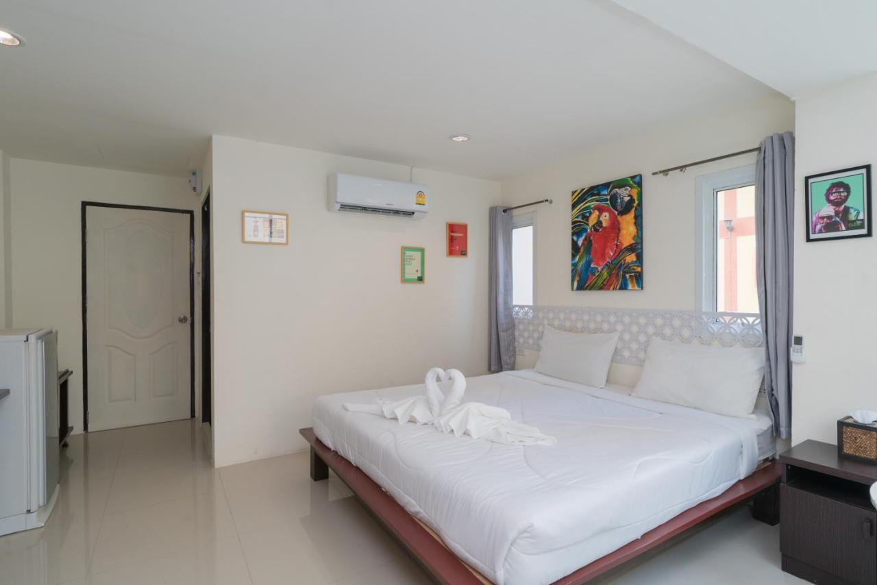 Hotel Hangover Phuket