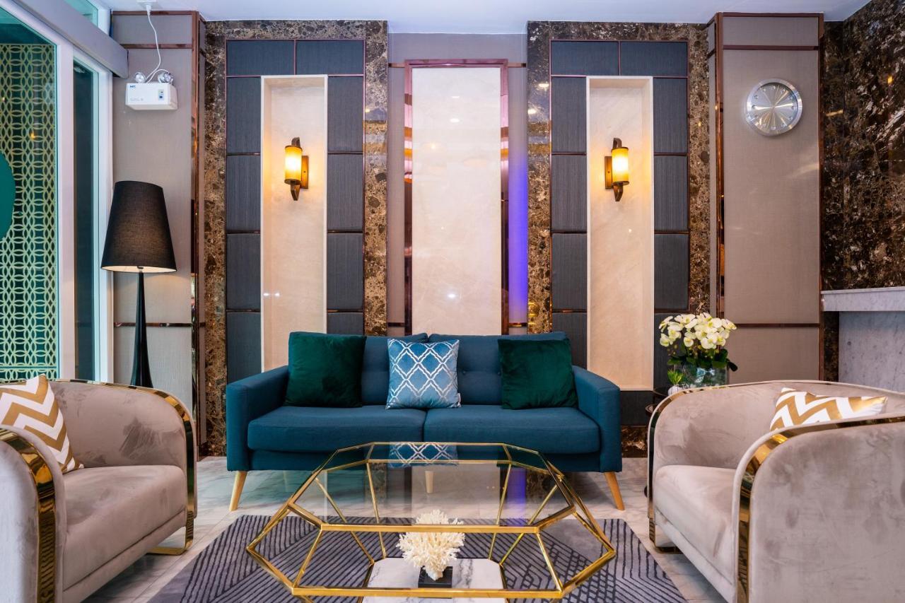 Dsure Phuket Hotel 4*
