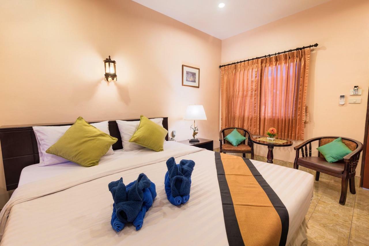 Hotel Batic House By Sharaya 3*