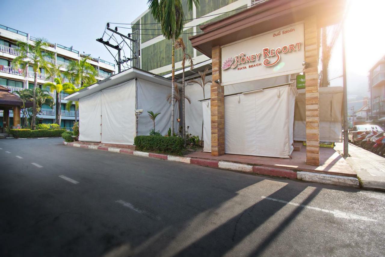 Honey Resort, Hotel