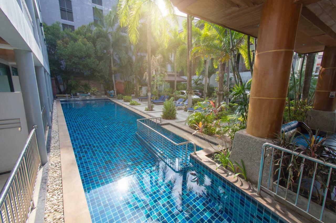 Honey Resort, Hotel