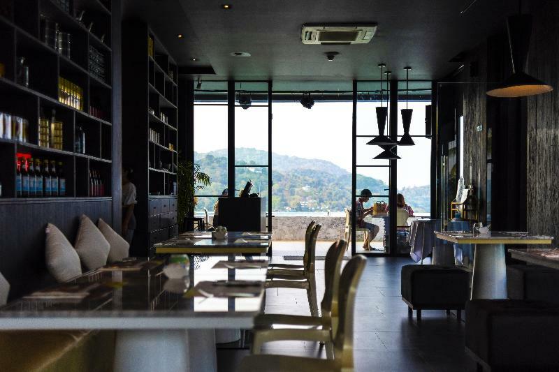 Hotel The Galleri By Katathani (adults Only) 4*