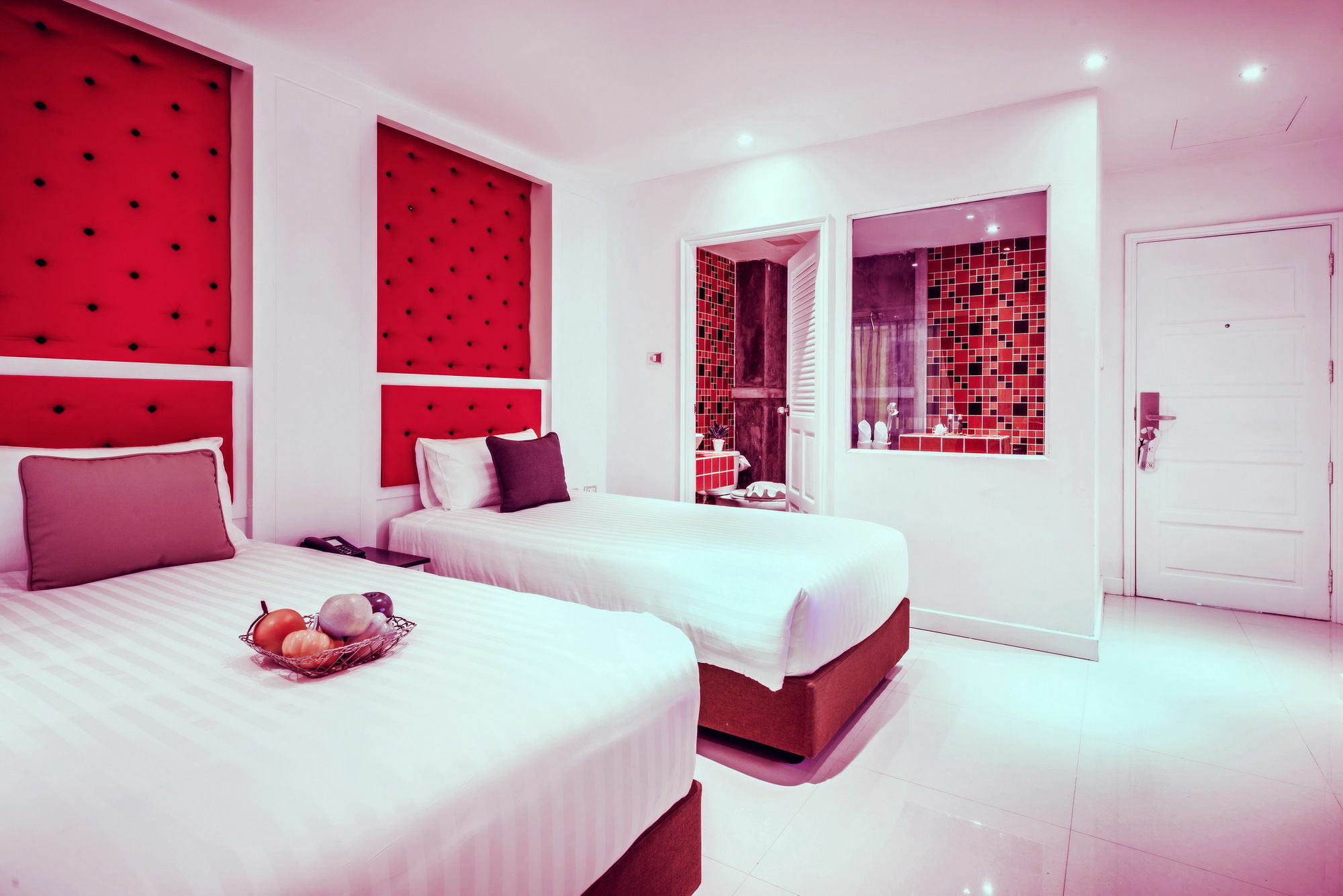 Hotel Raha Gold Patong