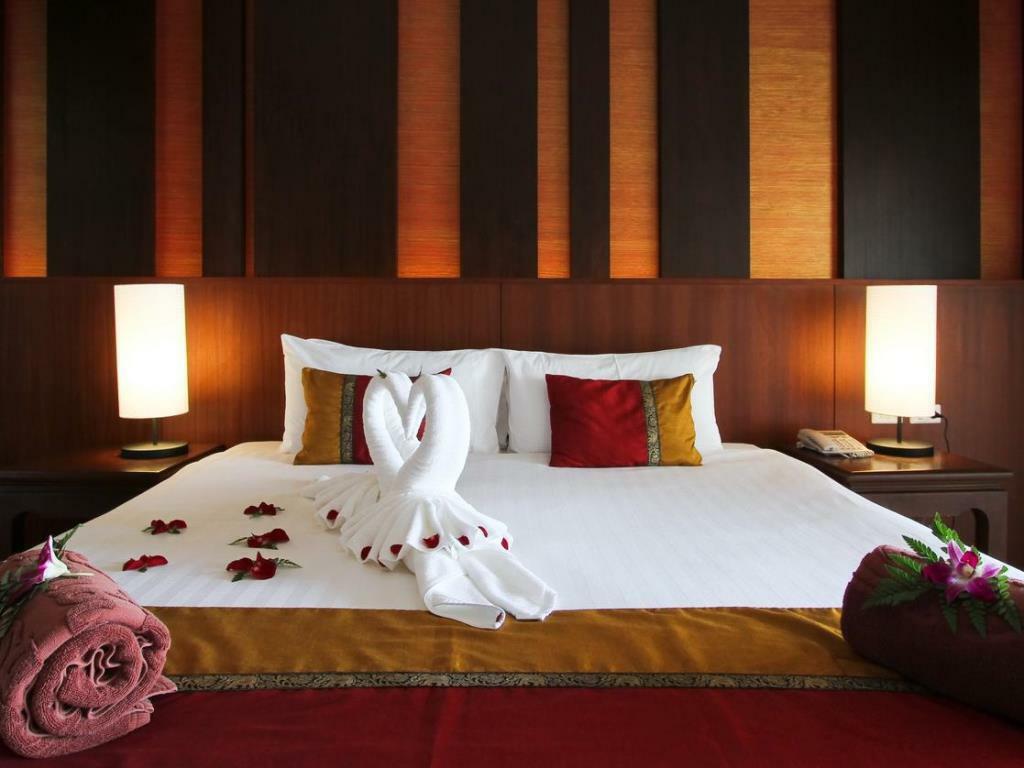 Baan Karonburi 4*