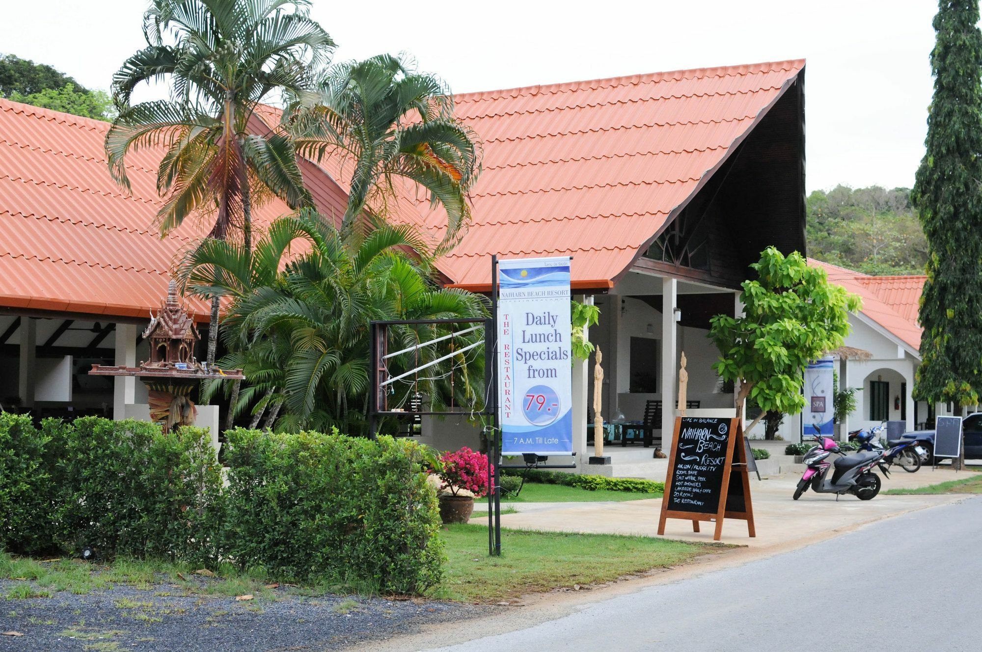 Naiharn - Sha Extra 3* Nai Harn