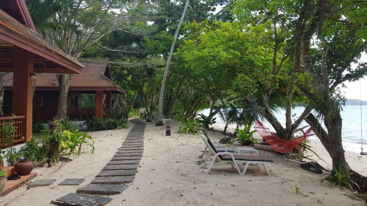 Baan Mai Beachfront Lone Island Resort Phuket