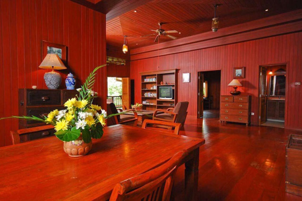 Baan Mai Beachfront Lone Island Phuket