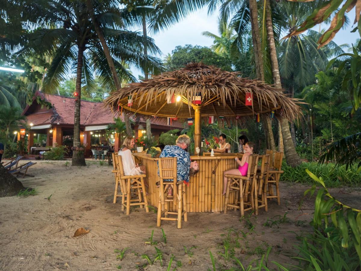 Baan Mai Beachfront Lone Island 4*