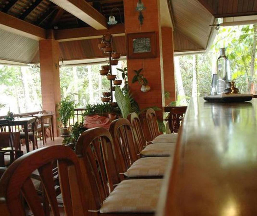 Baan Mai Beachfront Lone Island Resort 4*