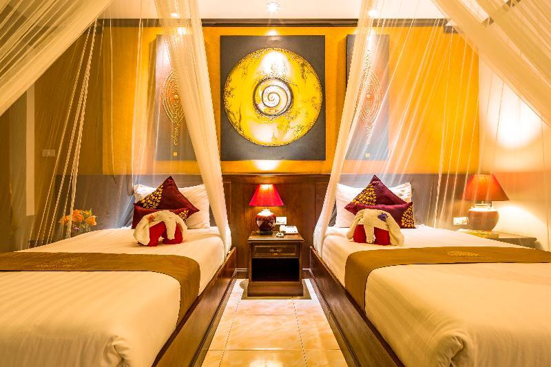 Tanawan Phuket 3* Patong