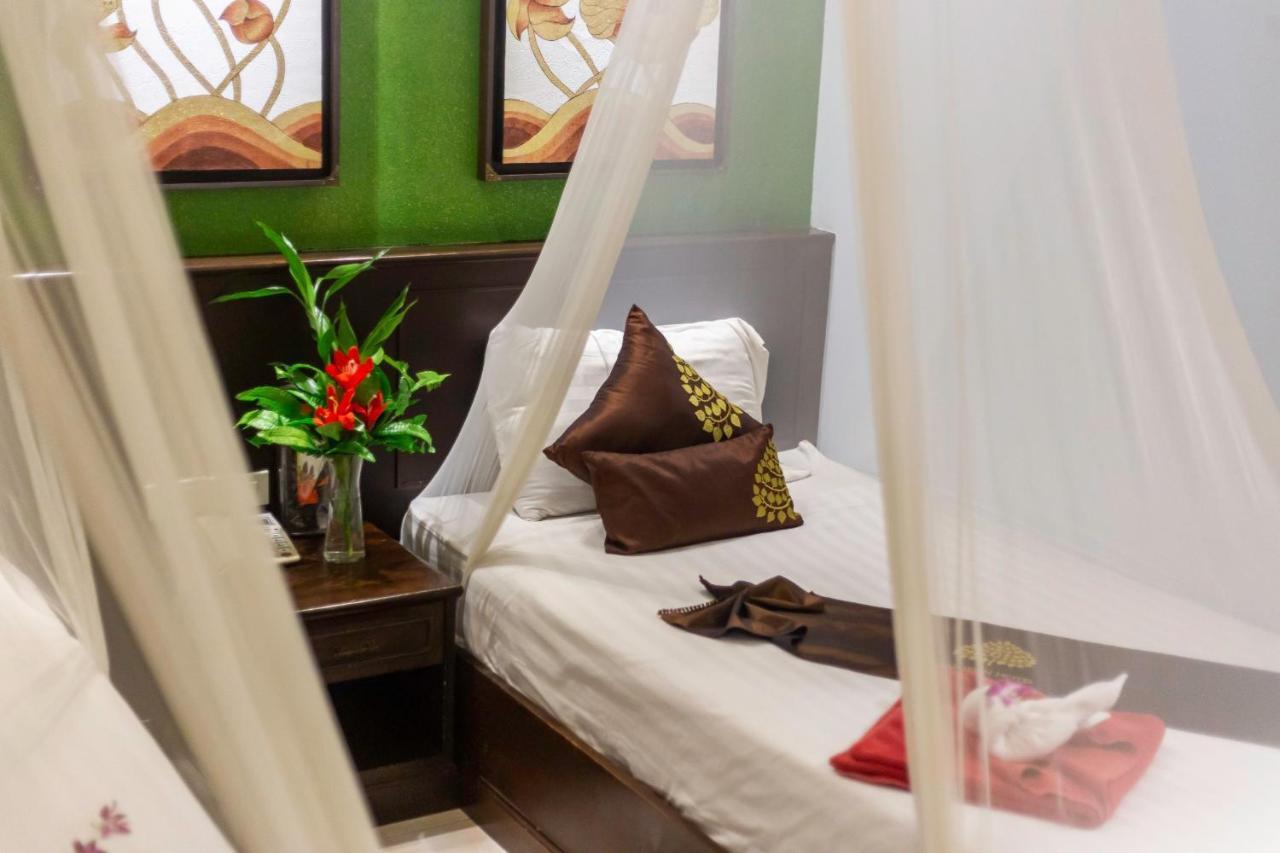 Tanawan Phuket 3* Patong