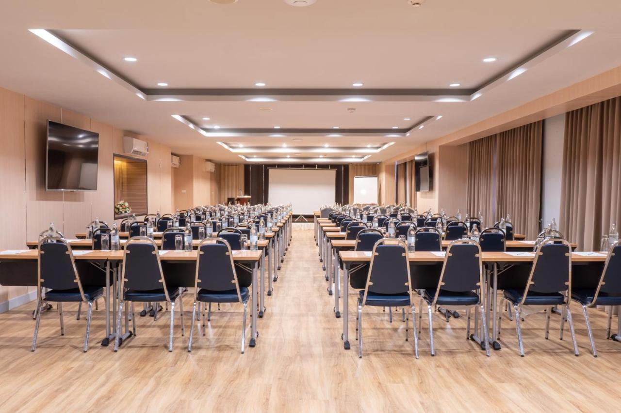 Hotel Recenta Suanluang
