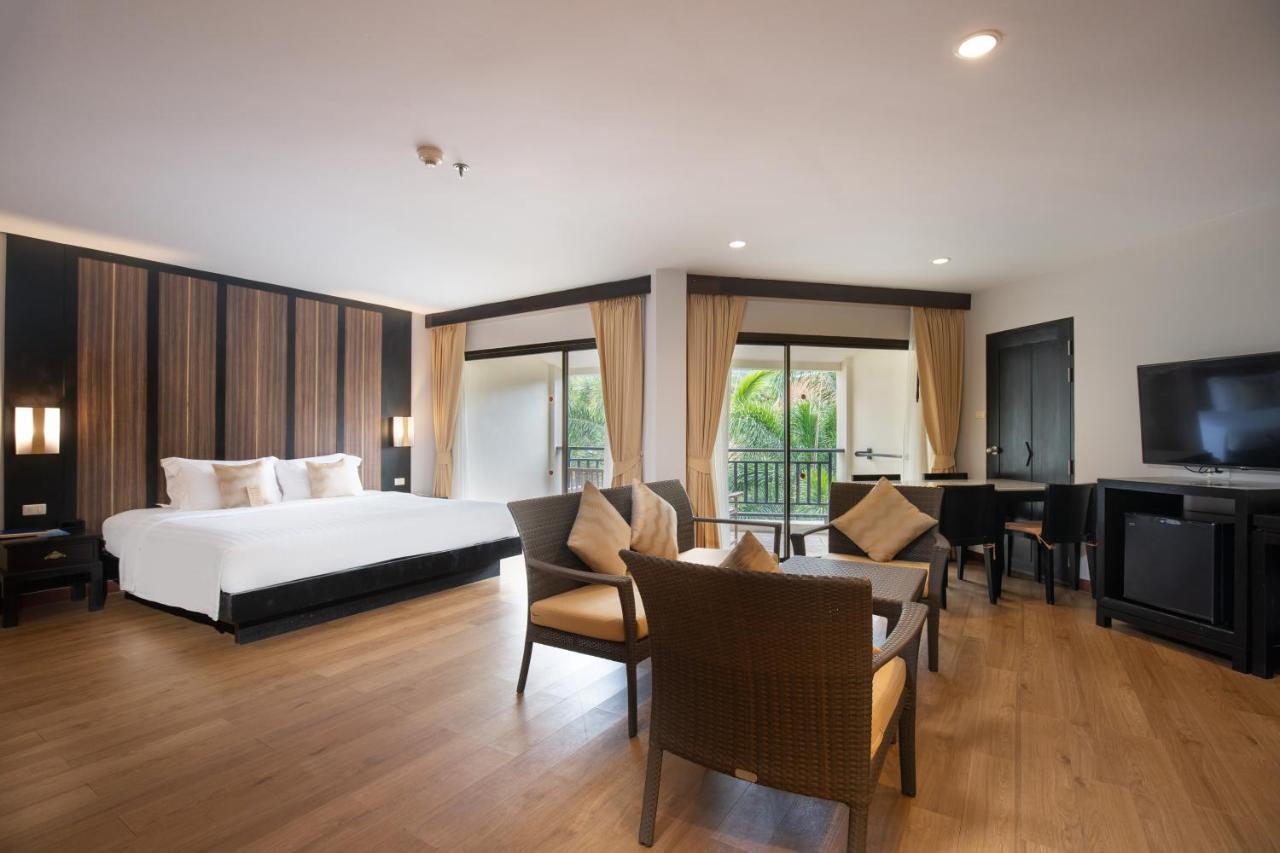 Resort Deevana & 4*