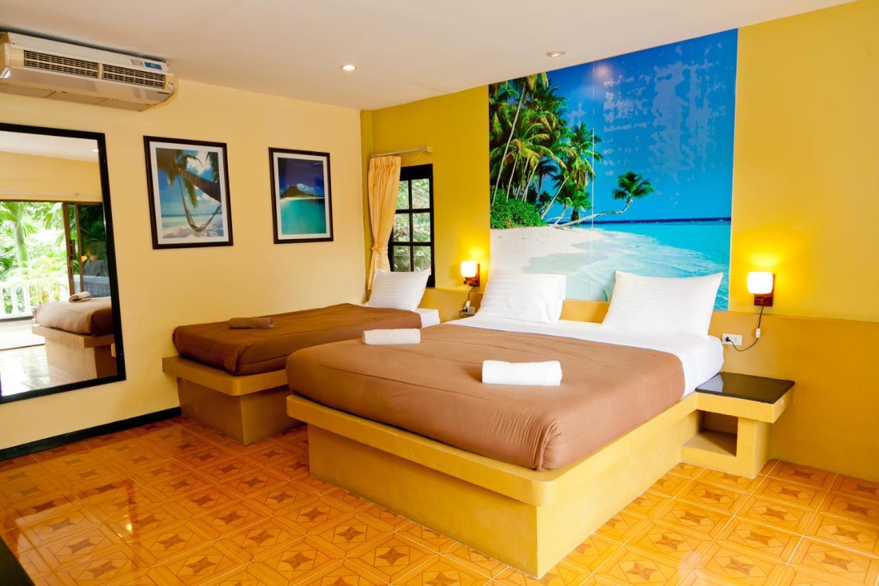 Resort Fullmoon Beach