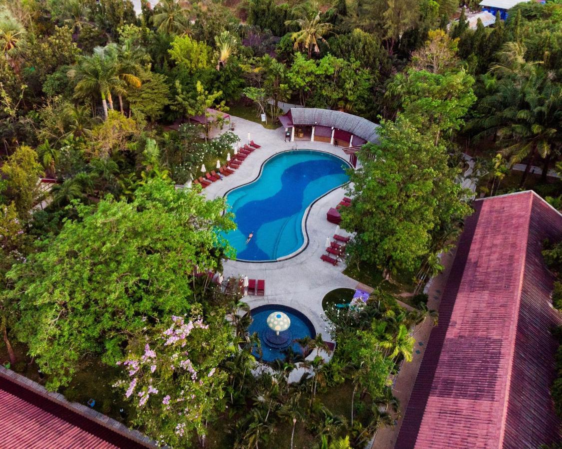 Deevana & 4* Patong
