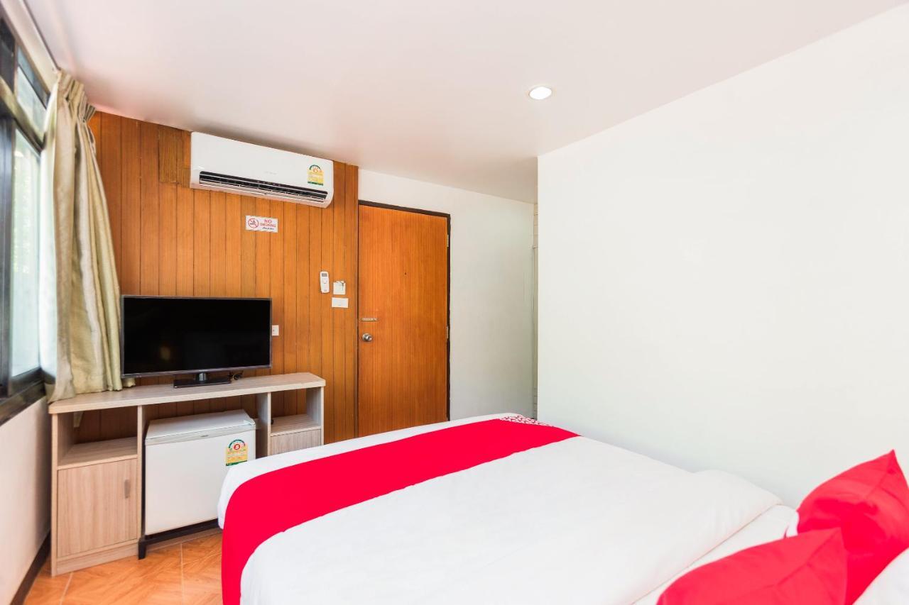 Lucky Aparthotel 2*