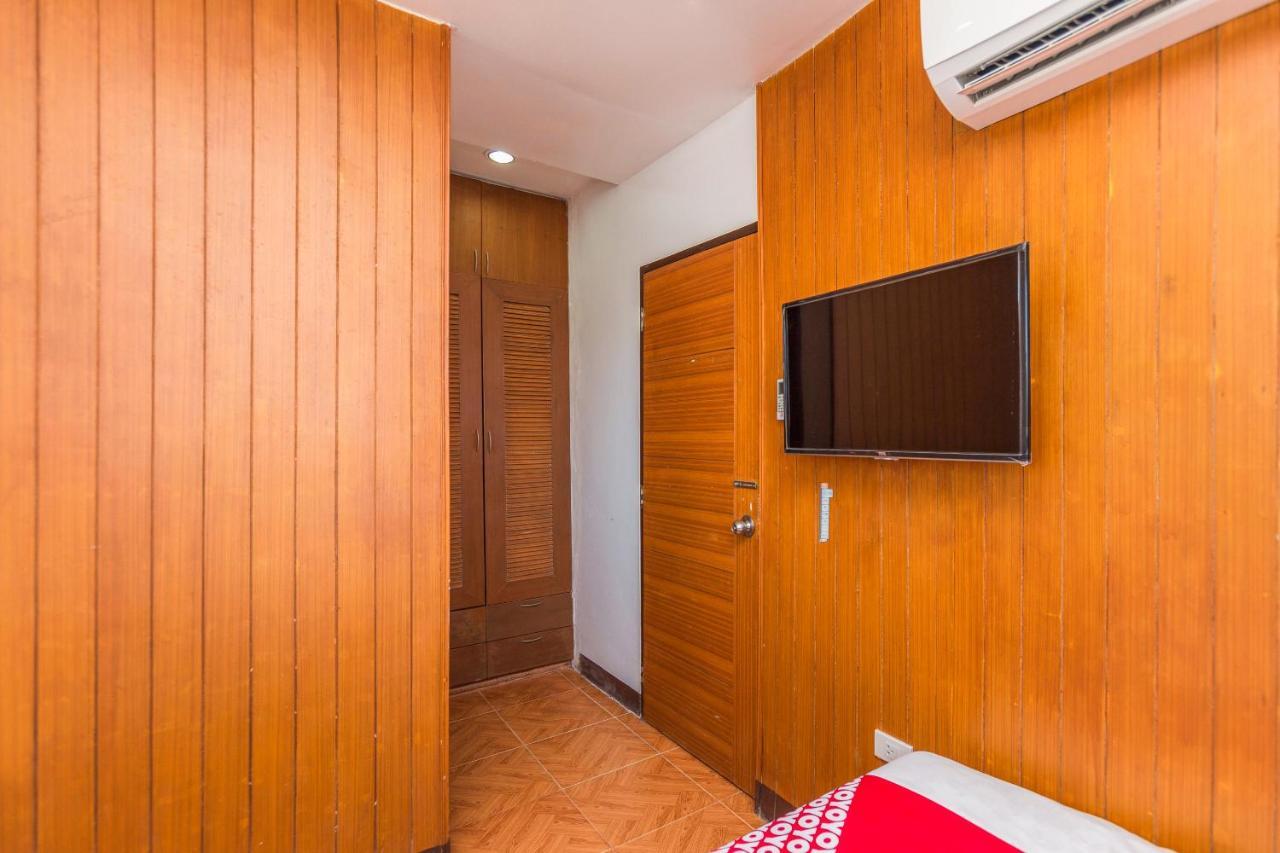 Lucky Aparthotel 2*