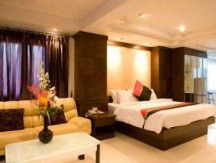 Rayaburi Club Hotel 3*