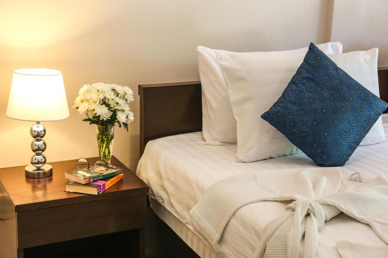 Naiharn - Sha Extra Hotel 3*