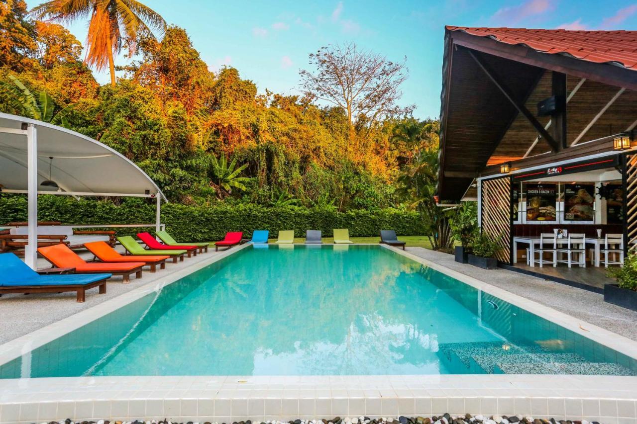 Hotel Naiharn - Sha Extra Nai Harn