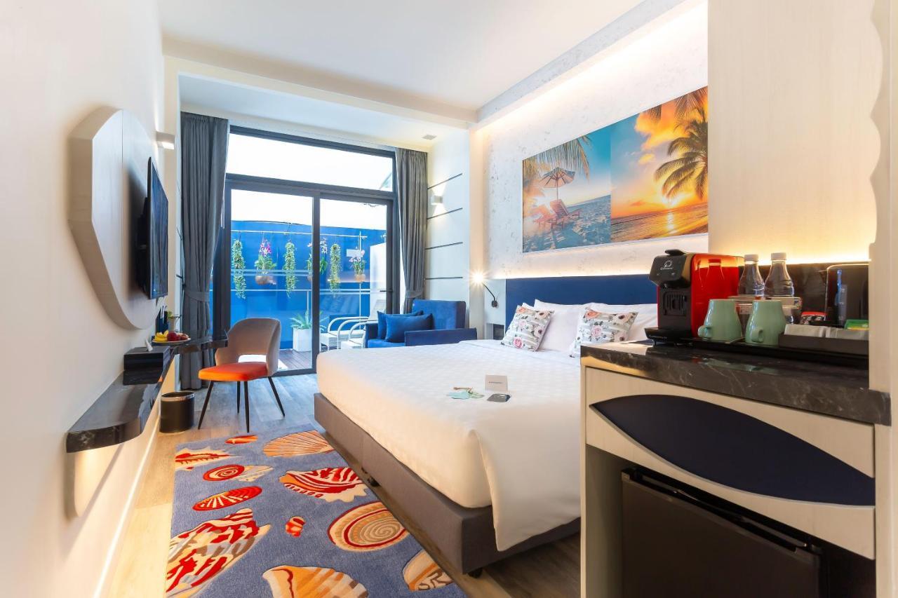 Hotel Clover Phuket - Sha