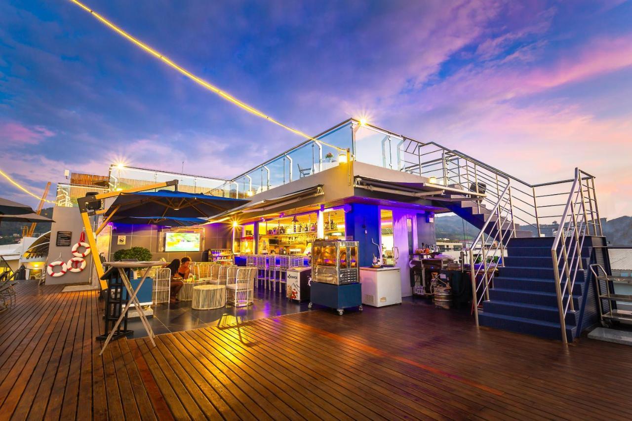 Hotel Clover Phuket - Sha