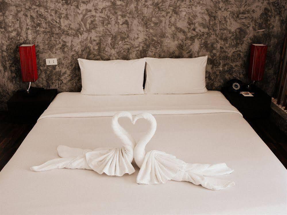 The Album Loft Apartamento Patong