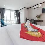 The Chic Patong