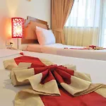 Paradise Resortel