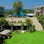 B - Lay Tong Resort
