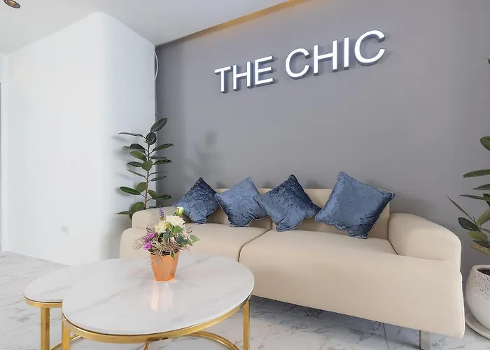 The Chic Patong
