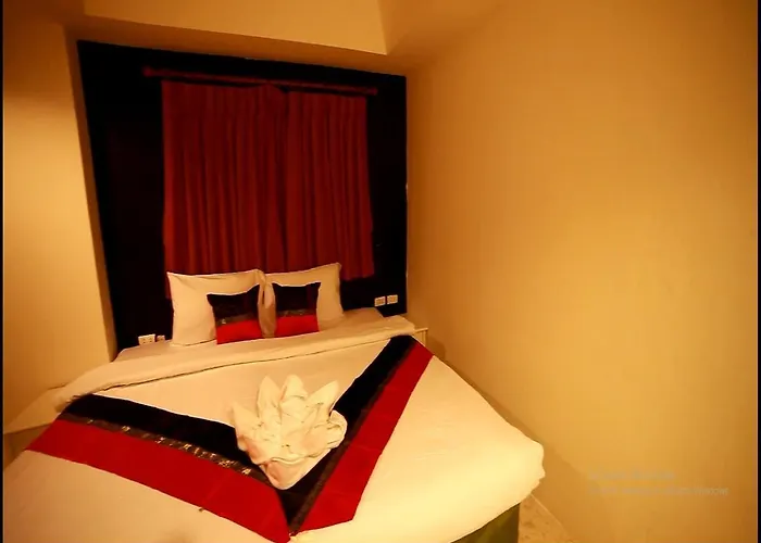 Rayaan Oriental Guest House & Restaurant