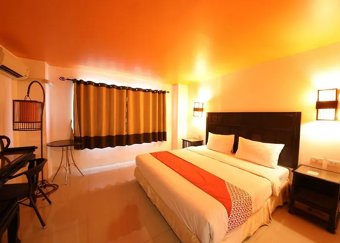 Oyo 126 Patong Station House
