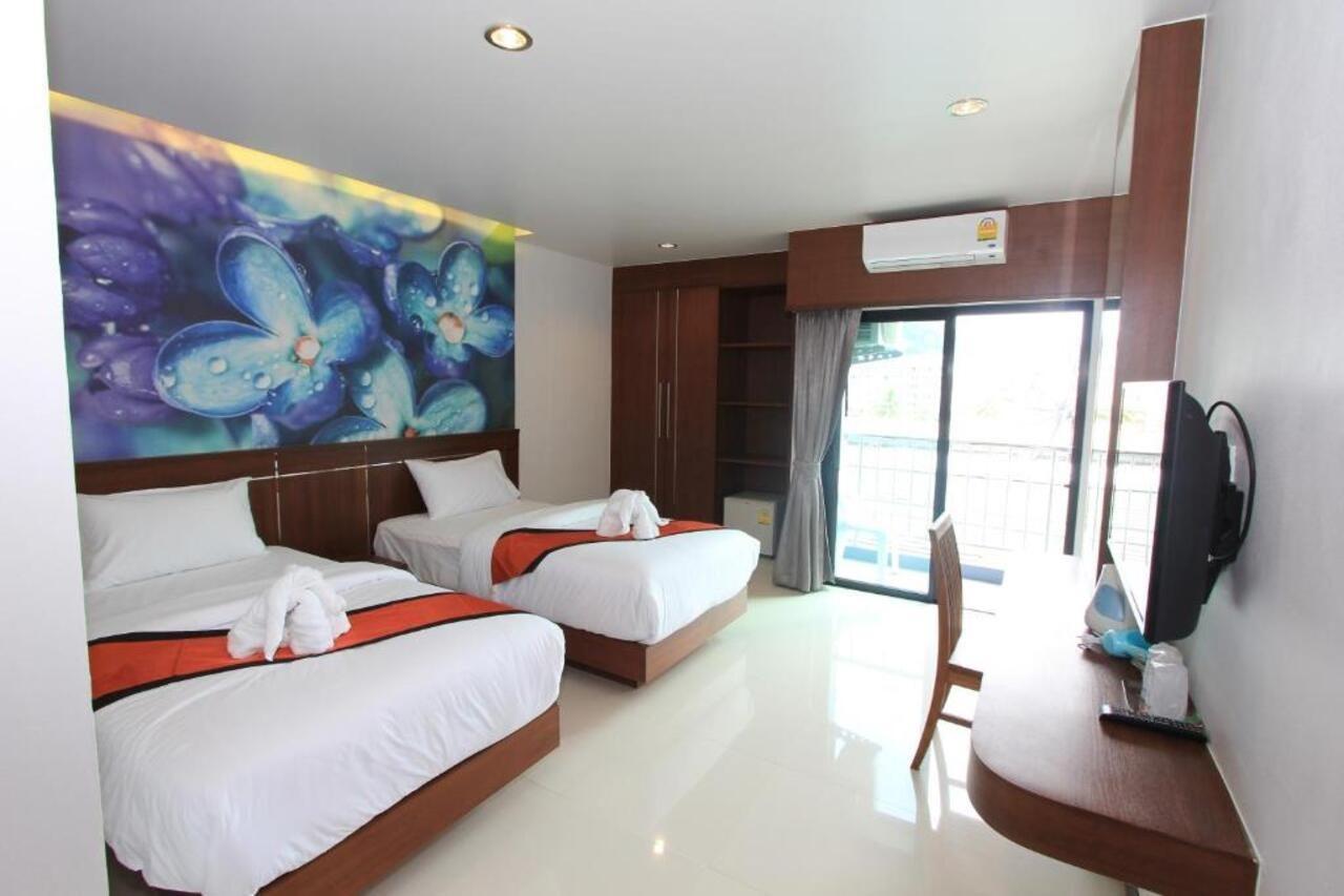 Hotel The Crystal 3*